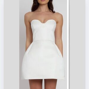 NWT reposhed Leau mini white dress